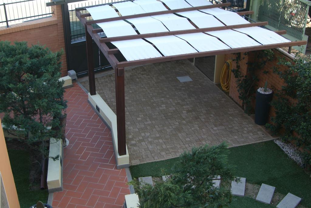 B&Beach Cagliari Guest House Екстер'єр фото