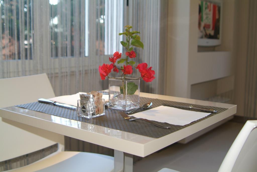 B&Beach Cagliari Guest House Екстер'єр фото